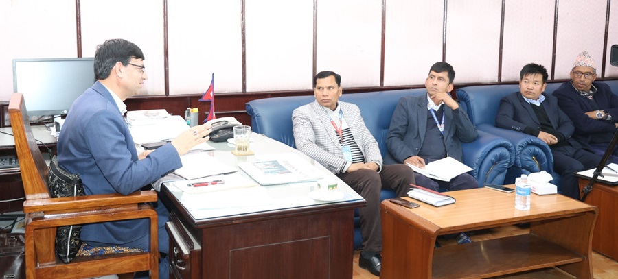 निर्वाचनलाई उच्च प्राथमिकता दिन आयोग र सरकारी सञ्चारमाध्यमबीच छलफल   