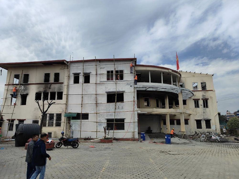 एमाले केन्द्रीय कार्यालय भवनको मर्मत थालियो