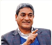 पूर्वगृहमन्त्री लेखक २ नं गण महाराजगञ्जमा   