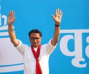 डा. वाग्ले अर्थमन्त्री भएपछि तनहुँमा खुसी    