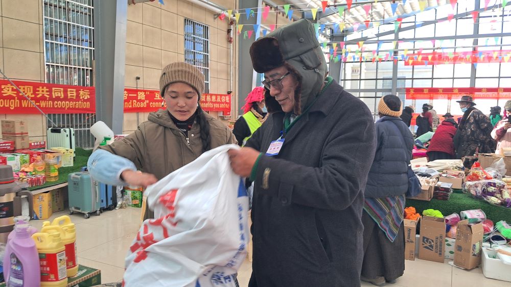 कोरला नाका सञ्चालन भएपछि स्थानीयलाई रोजगारी    