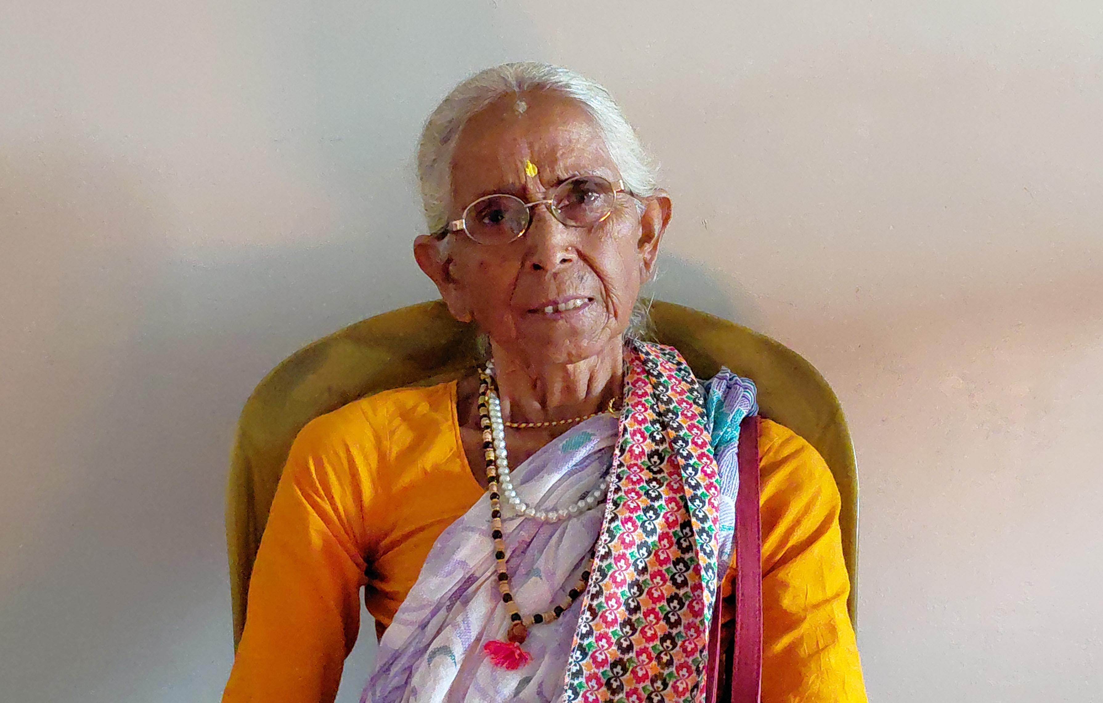 छोराको प्रतीक्षामा वर्षौँ बिताएका आमाहरू...   