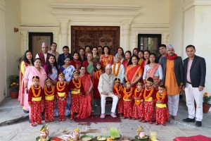 राष्ट्रपति पौडेलद्वारा शीतल निवासमा नवकन्याको पूजार्चना
