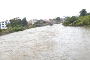 हनुमन्ते र गोदावरी खोला किनारका १५ परिवारको उद्धार