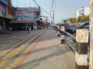 अतिक्रमण हटेपछि चिटिक्क बन्दै सडकपेटी    