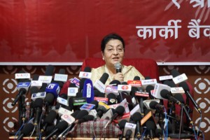 पार्टी सदस्यताबाट वञ्चित गर्नुपर्ने कुनै कारण छैन : पूर्वराष्ट्रपति भण्डारी
