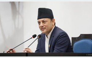 सांसद थापाको असंसदीय शब्द रेकर्डबाट हटाउन निर्देशन    
