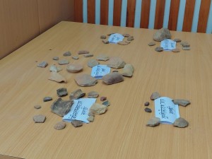 मानव इतिहास खोजिँदै, भेटिए भाँडाका टुक्रा        