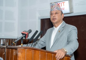 साना जलविद्युत् टिकाउन आर्थिक पारदर्शिता अनिवार्य : मन्त्री खड्का        