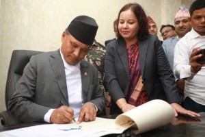 डेडिकेटेड र ट्रङ्कलाइनको वक्यौता उठाउन ऊर्जामन्त्री  घिसिङको निर्देशन
