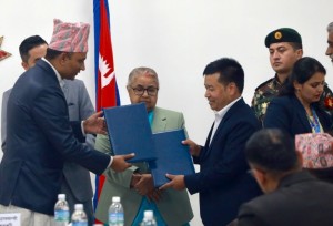 श्रमिक-कर्मचारीको सामाजिक सुरक्षालाई बोझका रूपमा नलिन प्रधानमन्त्रीको आग्रह        