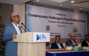 जहाँ द्वन्द्व छ त्यहाँ समाधान पनि छ : गृहमन्त्री लेखक        