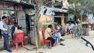 पुराना प्रतिबद्धताको हिसाब माग्दै सिरहाका मतदाता   