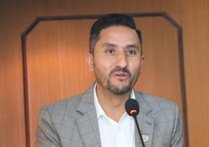 सञ्चारमन्त्री खरेल भन्नुहुन्छ : ‘निर्वाचनको वातावरण बनिसकेको छ’