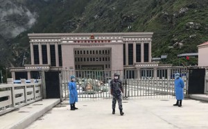 नेपाली व्यवसायीका लागि केरुङ आकर्षक बन्दै        
