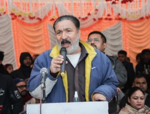 कांग्रेस १५औँ महाधिवेशन : सभापतिका उम्मेदवार राठौरद्वारा उम्मेदवारी फिर्ता