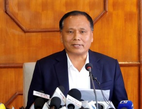 सौर्य ऊर्जालाई प्राथमिकता दिनुपर्छ : मन्त्री घिसिङ    