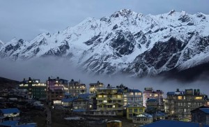 लाङटाङको क्यान्जिन क्षेत्रमा पुग्यो केन्द्रीय प्रसारण लाइन    