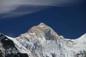 हिमाल पग्लिनुमा कसको जिम्मेवारी ?        