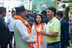 सरकारले गर्नुपर्ने काम मानवसेवाले गरिरहेको छ : प्रचण्ड