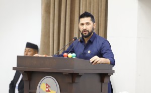 विपद्मा सरकार र दल एकढिक्का भएर उद्धारमा जुट्नुपर्छः रास्वपा सभापति लामिछाने   