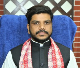   श्रमिक दिवसको अवसरमा मन्त्री यादवद्वारा तीन वटा घोषणा    