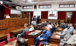 महँगीदेखि ग्यास अभावसम्मका विषयमा सरकारको ध्यानाकर्षण