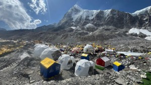 रातमा बस्नेगरी सगरमाथा आधारशिविरको ‘प्याकेज’ बेचे कारबाही    