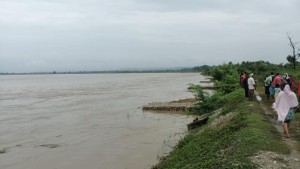 सुस्तामा बाढी पसेपछि सबै नागरिकलाई सुरक्षित स्थानमा सारियो