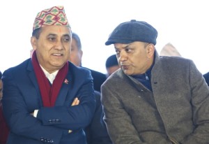 कांग्रेस विभाजन हुन्न : महामन्त्रीद्वय थापा र शर्मा