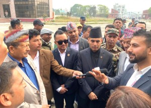 मन्त्री डा. तिमिल्सिनाद्वारा सुरक्षण मुद्रण केन्द्रको निरीक्षण, राजस्व तिरेको २४ घण्टाभित्र छाप्न सुरु    