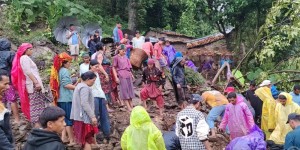 बाजुरामा पहिरोले घर पुरिँदा एक जना बेपत्ता, दुई घाइते