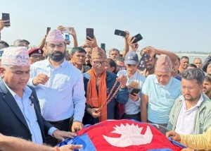 विपीन जोशी: गाजामा मारिए, महाकालीमा बिलाए   