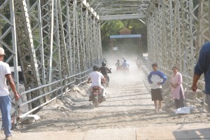 सेनाद्वारा आरुघाटस्थित बूढीगण्डकीमा ‘बेलिब्रिज’ जडान   
