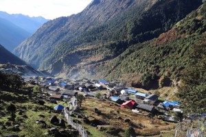 चीनसँगको छोटो व्यापारिक नाका ओलाङचुङ्गोला पुनःसञ्चालन   