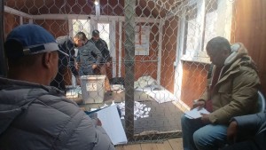 मनाङमा मतगणना शुरु    