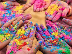 आज फागुपूर्णिमा पर्व, हिमाली र पहाडी जिल्लामा हर्षोल्लासका साथ मनाइँदै