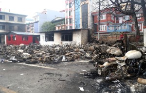 मन्त्री घिसिङद्वारा जलेका सवारीसाधन व्यवस्थापन गर्न निर्देशन    