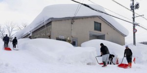 जापानमा भारी हिमपात, ४६ जनाको मृत्यु        