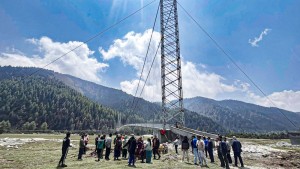 उत्तरगङ्गा नदीमा झोलुङ्गे पुल निर्माण    