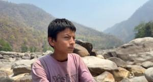 एक भारी घाँसका लागि बाबुछोरा नै कर्णालीमा बगेपछि...        