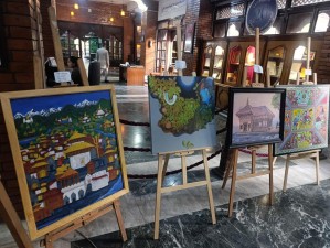 दश देशका कलाकारका चित्रकला प्रदर्शन    