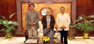 प्रधानमन्त्री र नेकपा माओवादीका नेताबीच भेटवार्ता   