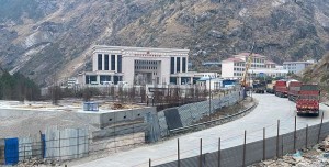 रसुवागढी नाकाको मितेरी पुलबाट आवतजावत शुरू    