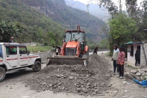 बजेट अभावमा म्याग्दीका बहुवर्षीय सडक आयोजना प्रभावित    