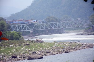 दुईवटा पालिका जोड्ने निर्माणाधीन पुललाई रु दुई करोड बजेट   