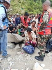 सुरुङबाट विदेशीसहित २०८ जनाको उद्धार    