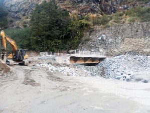 कोरला सडकमा १३ वटा पुल निर्माण, तीन वटा पुल बन्दै