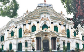 एक खर्ब निक्षेप सङ्कलन गर्न बोलकबोल आह्वान    
