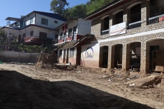 बाढीको असर सेवा प्रवाहमा   